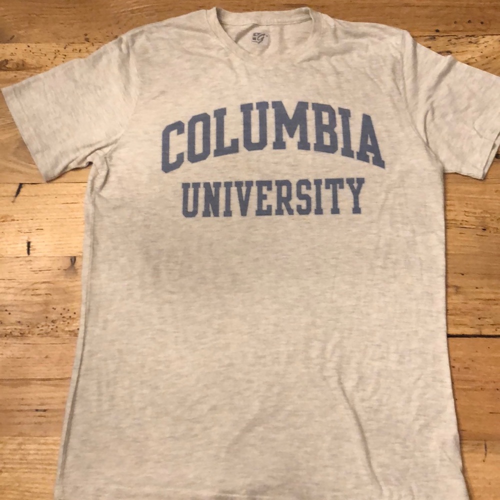 Amazing Vintage Columbia U T-Shirt!